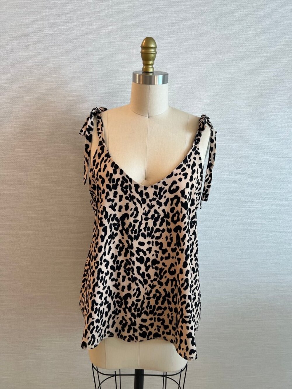 Ai Piece Leopard Print Tie Strap Camisole Top Nude Black M